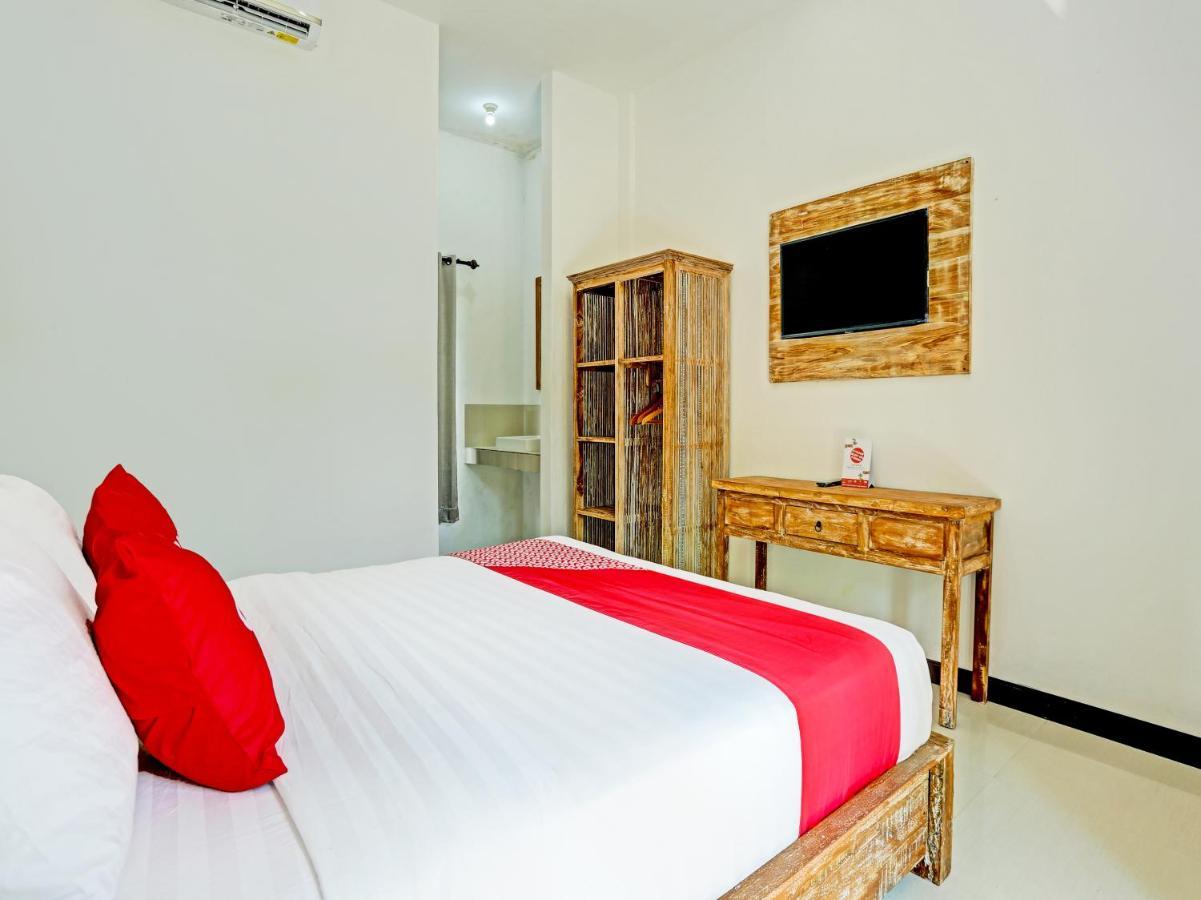 Oyo 91123 Madhava 108 Otel Ungasan Dış mekan fotoğraf
