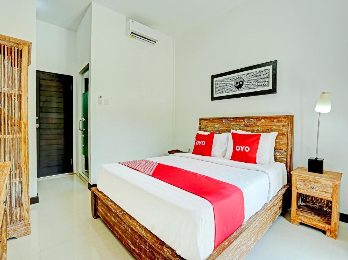 Oyo 91123 Madhava 108 Otel Ungasan Dış mekan fotoğraf