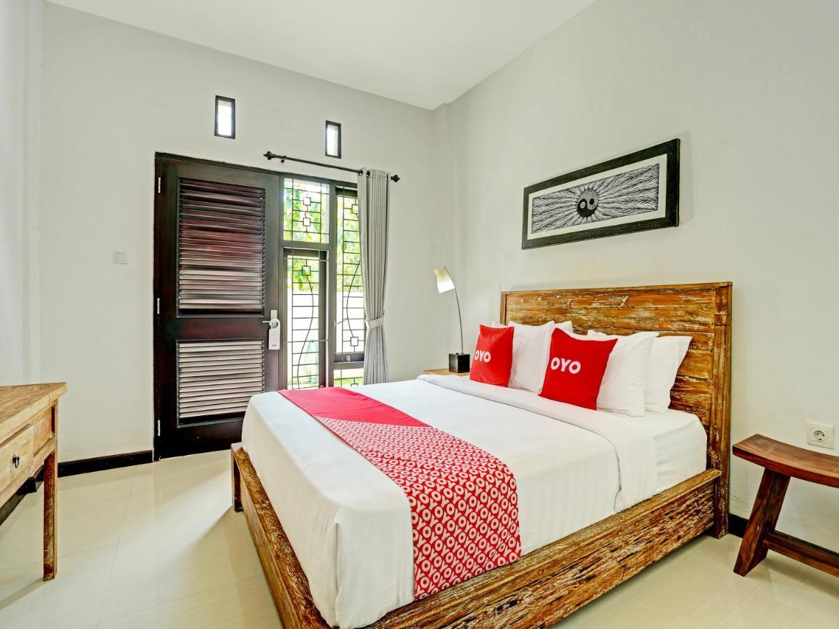 Oyo 91123 Madhava 108 Otel Ungasan Dış mekan fotoğraf